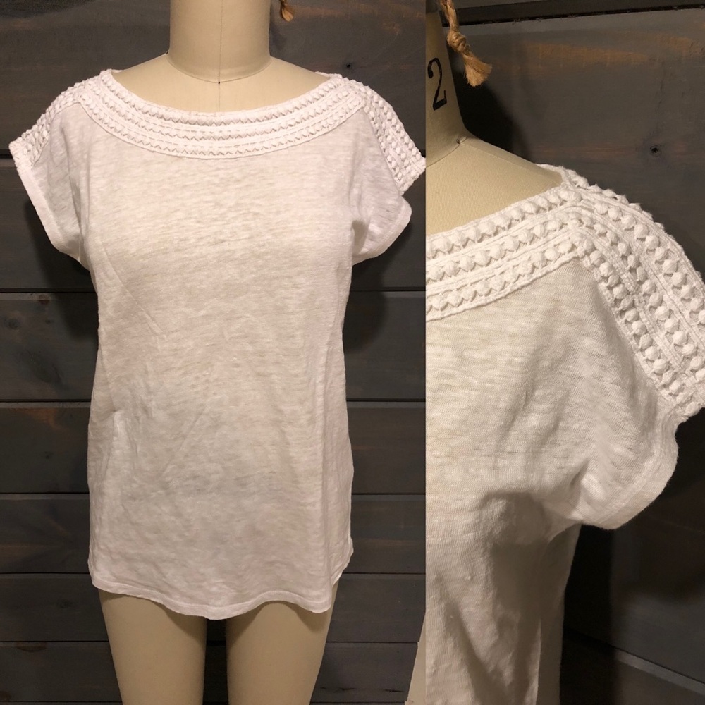 SOLD ❌eyelet trim white linen tee